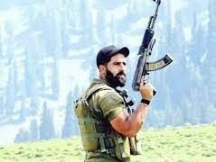 پولیس آفیسر مدثراحمد شیخ’ بنداس ‘کو شوریہ چکر ایواڑ تین غیر ملکی جنگجوؤں کو ہلاک کرکے شہادت پائی