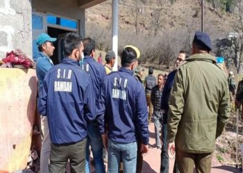 گول پولیس تھانے پر گرینیڈ حملے میں ملوث ملزمان کے دو مکان اور دکان ضبط
