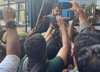 مختلف اسامیوں کے امیدواروں کا سرینگر اور جموں میں ایپ ٹک کمپنی کے خلاف احتجاج،متعدد گرفتار