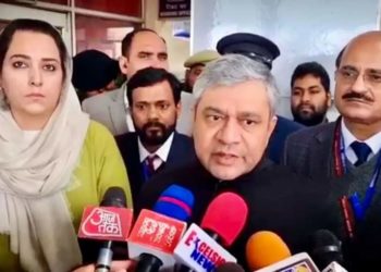 جموں وکشمیر میں اگلے برس وندے بھارت ٹرینیں چلیں گی: مرکزی وزیر ریلوے