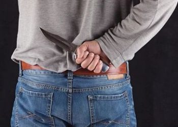 دہلی میں آٹو ڈرائیور نے کشمیری طالبہ پر حملہ کرکے زخمی کیا