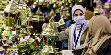 عرب دنیا میں رمضان کے استقبال کے لیے فانوس روشن کرنے کی روایت کیسے شروع ہوئی؟