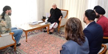 نامور کھلاڑیوں کے وفد کی لیفٹیننٹ گورنر سے ملاقات