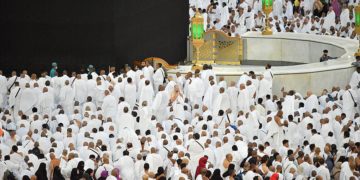 مسجد الحرام اور مسجد نبوی میں رمضان کی پہلی تراویح، لاکھوں افراد کی شرکت