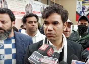کورونا صورتحال پر کڑی نظر ر ہے فی الحال گھبرانے کی ضرورت نہیں :بدھوری