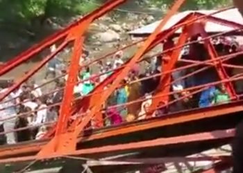 ادھم پور کے بینی سنگم میں فٹ برج گرنے سے 6 افراد زخمی