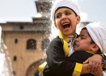 عید الفطر آج منائی جا رہی ہے