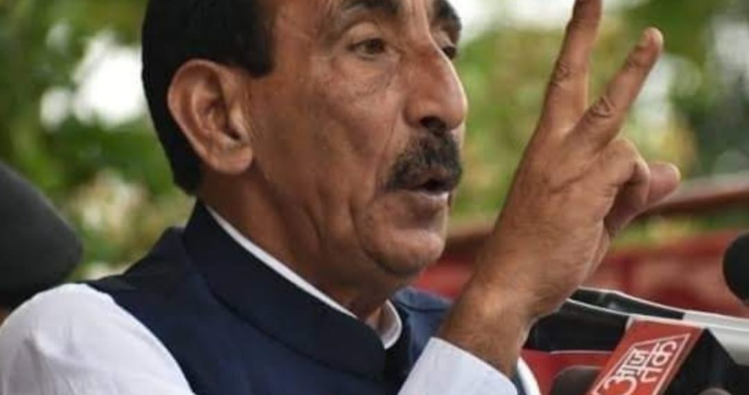 آزاد نے پارٹی کے جنرل سیکریٹری کو بنیادی رکنیت سے خارج کیا