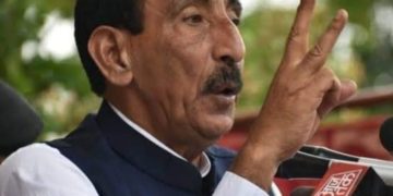 آزاد نے پارٹی کے جنرل سیکریٹری کو بنیادی رکنیت سے خارج کیا