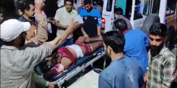 شوپیان میں تین غیر مقامی مزدوروں پر فائرنگ ‘زخمی