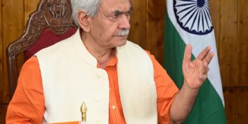 ’زیرو ویسٹ یاترا ہمارا عزم ‘:ایل جی کا امر ناتھ یاترا کیلئے دیہی ترقی کے محکمے کے اختراعی اقدامات کا آغاز