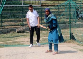 کشمیر: ربیعہ سعید وومنز انڈین پریمیئر لیگ میں گجرات جائنٹس کے لئے کھیلیں گی
