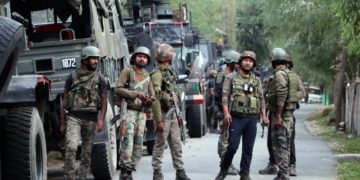 اننت ناگ کے کوکر ناگ جنگل علاقے میں جھڑپ چوتھے روز میں داخل