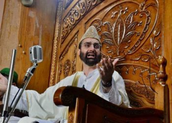 چار سال کے بعد میرواعظ عمر فاروق کی خانہ نظر بندی سے رہائی
