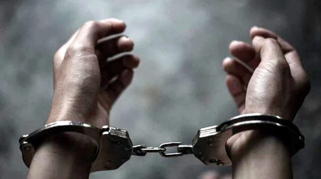 بڈگام میں خود کو آئی اے افسر ظاہر کرنے والا گرفتارـپولیس