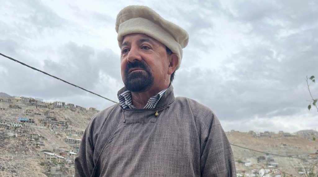 کرگل خود مختار پہاڑی ترقیاتی کونسل کے ممبران کی حلف برداری‘جعفر آخون سی ای سی نامزد