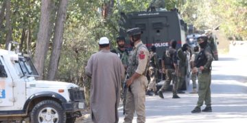کولگام تصادم :دو عدم شناخت دہشت گرد ہلاک، آپریشن ہنوز جاری :پولیس