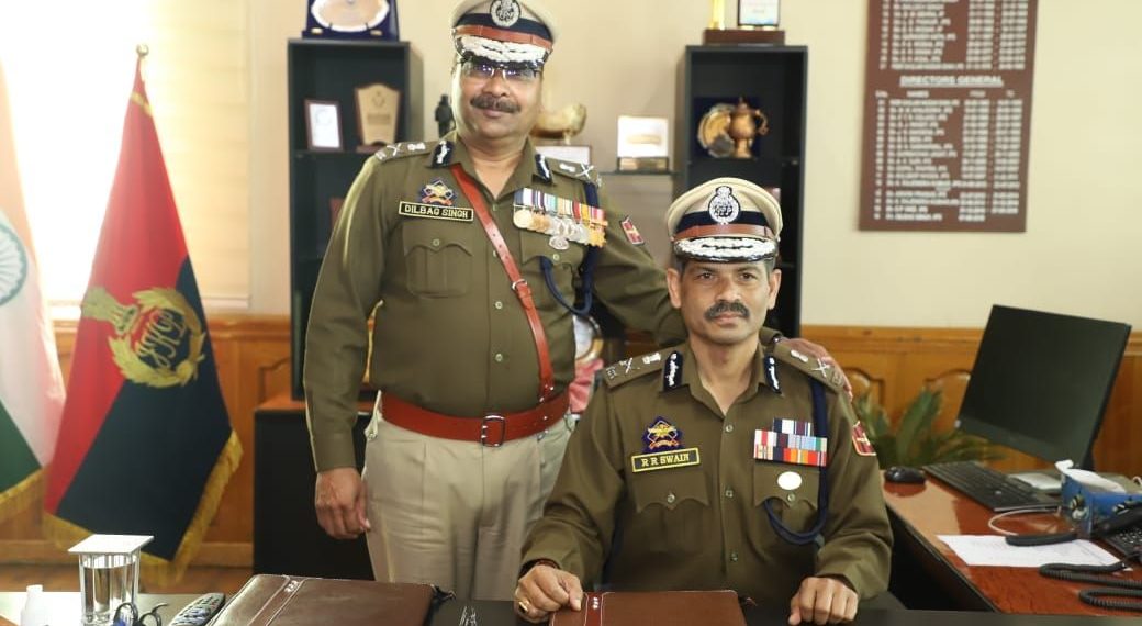 آر آر سوائن نے ڈی جی پی جموں کشمیر کا عہدہ سنبھال لیا