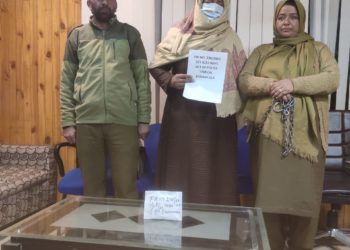بارہمولہ میں خاتون سمیت تین منشیات فروش گرفتار، نشہ آور مواد بر آمد:پولیس