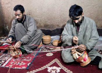 ضلع کولگام کا اوکے گاؤں:جہاں روزانہ کم سے کم۵ہزار کانگڑیاں تیار کی جاتی ہیں