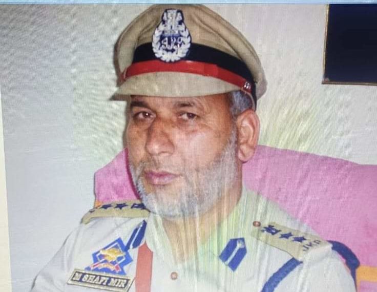 بارہمولہ:ریٹائرڈ ایس ایس پی ملی ٹینٹ حملے میں جاں بحق