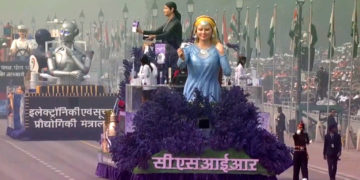 یوم جمہوریہ کی جھانکی: جموں کشمیر میں لیوینڈر کی کاشت کے ذریعہ جامنی انقلاب کو اجاگر