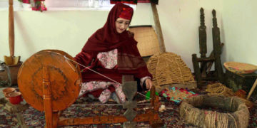 شاہدہ خانم:گجر قبیلے کے ثقافتی ورثے کے تحفظ کیلئے گھر کو میوزیم بنانے والی کشمیری خاتون