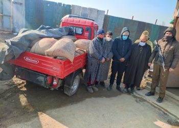 بڈگام : چور بازار سے ۸ کوئنٹل سرکاری چاول ضبط‘۴ لوگ گرفتار