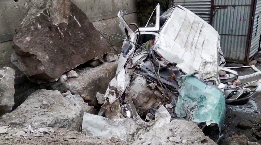 رام بن سڑک حادثے میں4 افرادکی موت‘ 3 زخمی