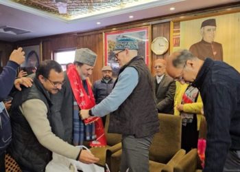 سابق رکن اسمبلی جاوید بیگ نیشنل کانفرنس میں شامل