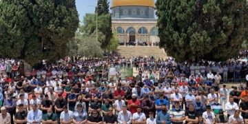 مسجدِ اقصیٰ میں نمازِ جمعۃ الوداع کی ادائیگی