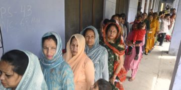 پہلا مرحلہ:۶۰ فیصد ووٹنگ