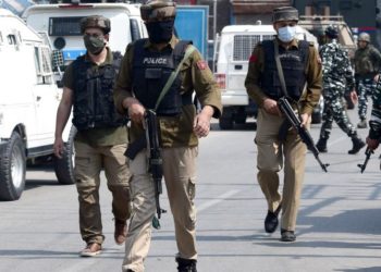 کپوارہ:فوج نے پولیس اہلکاروں کی مبینہ پٹائی ‘۴ اہلکار زخمی