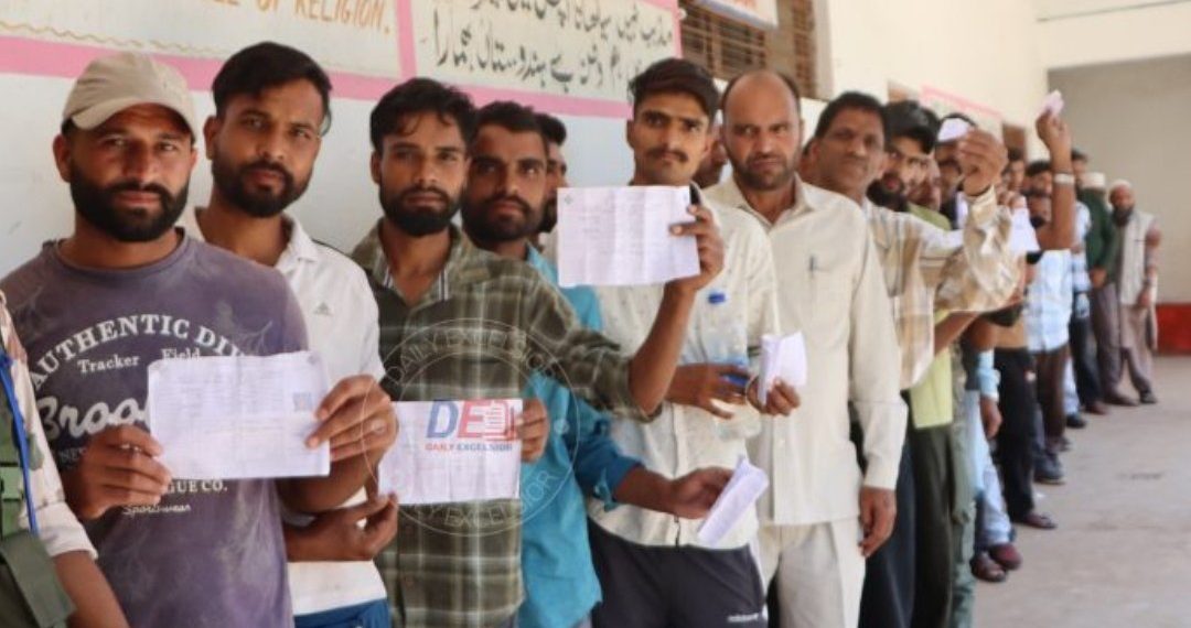 سرحد پار گولہ باری کے خوف کے بغیر سرحدی دیہات پرامن ووٹنگ سے لوگ خوش