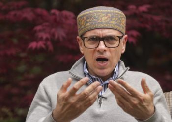 انجینئر رشیدکو حلف اٹھانے کا موقع دیاجانا چاہئے :عمر عبداللہ