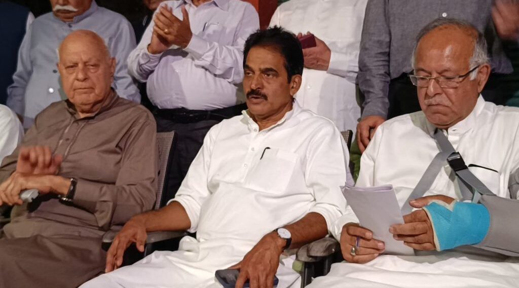 کانگریس اور نیشنل کانفرنس میں انتخابی گٹھ جو ڑ کا معاہدہ طے