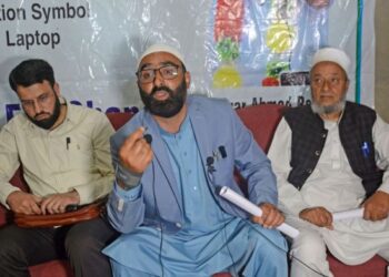 جماعت اسلامی کشمیر میں نتیش کمار اور چندرا بابو نائیڈو بننا چاہتی ہے:سیار ریشی