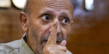ہماری آواز کو کوئی دبا نہیں سکتا، سچ ہمارے ساتھ ہے: انجینئر رشید