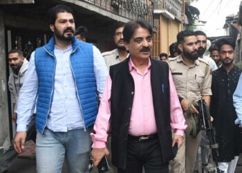 وادی سے۱۴ کشمیری پنڈت انتخابی میدان میں اترے:’ بے گھر ہونے والوں کی واپسی ہمارا مقصد‘