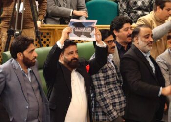 جماعتوں کا خصوصی حیثیت کی بحالی کےلئے اسمبلی میں قرارداد کا خیرمقدم 