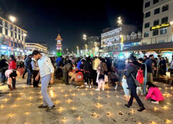 جموں کشمیر میں روشنیوں کا تہوار عقیدت و احترام کے ساتھ منایا گیا
