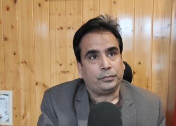 مارچ سے لوگوں کو 2 سو یونٹ مفت بجلی فراہم کی جائے گی: تنویر صادق