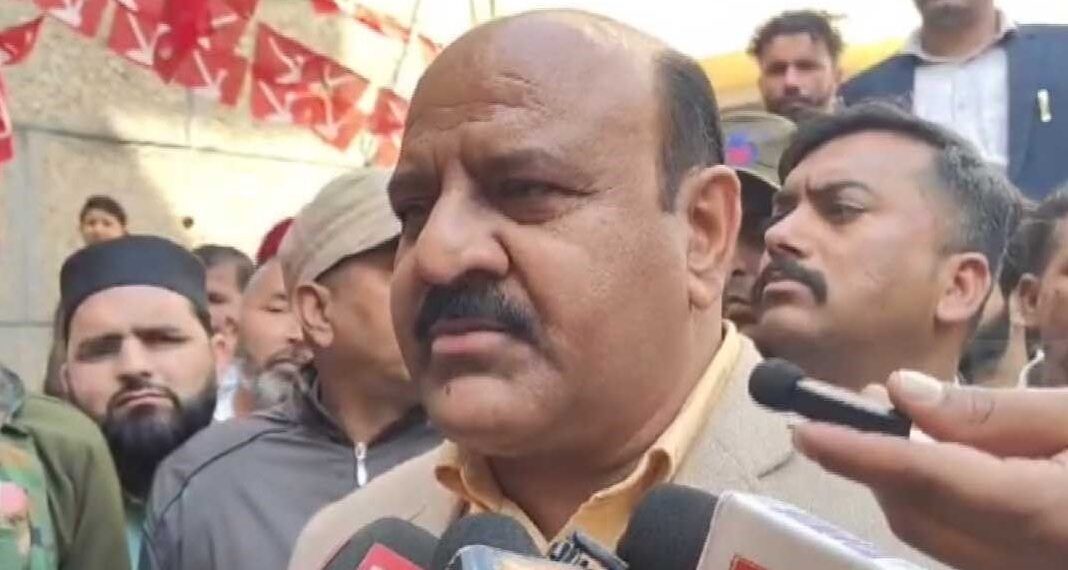 جب عمر عبداللہ نے وزیر اعلی کا عہدہ سنبھالا تو خزانے خالی تھے: چودھری