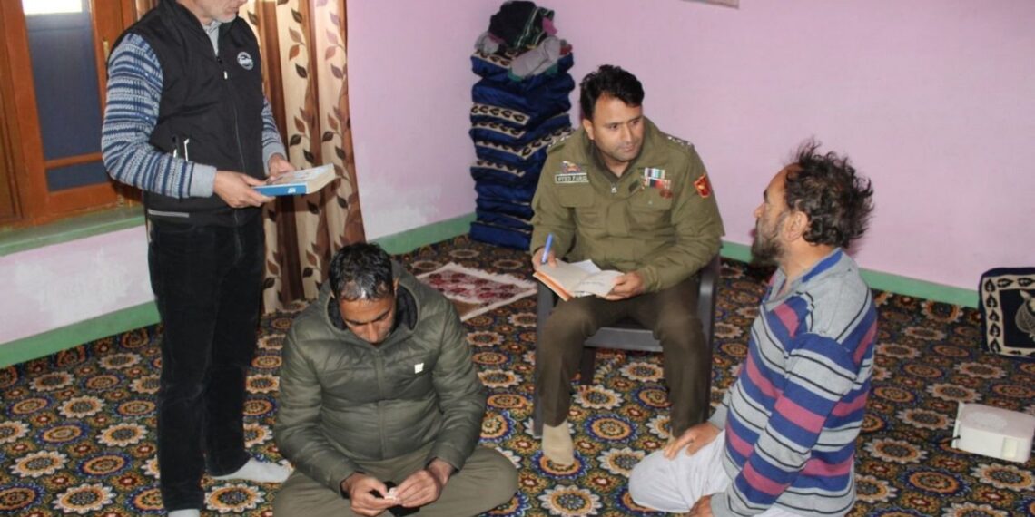 کالعدم جماعتوں کیخلاف کریک ڈاو¿ن جاری ‘ گاندربل، شوپیاں اور بارہمولہ میں چھاپے