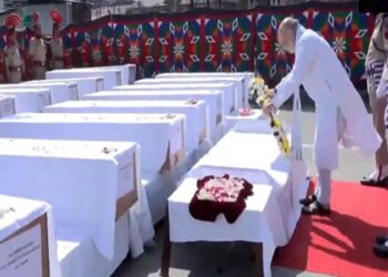 امت شاہ کا بیسرن پہلگام میں جائے وقوع کا معائنہ‘آپریشن تیز کرنے کی ہدایت