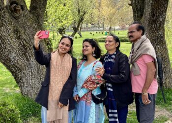 ’خود کومحفوظ محسوس کرتے ہیں‘ مقامی لوگوں کی گرمجوشی کو سراہتے ہیں‘