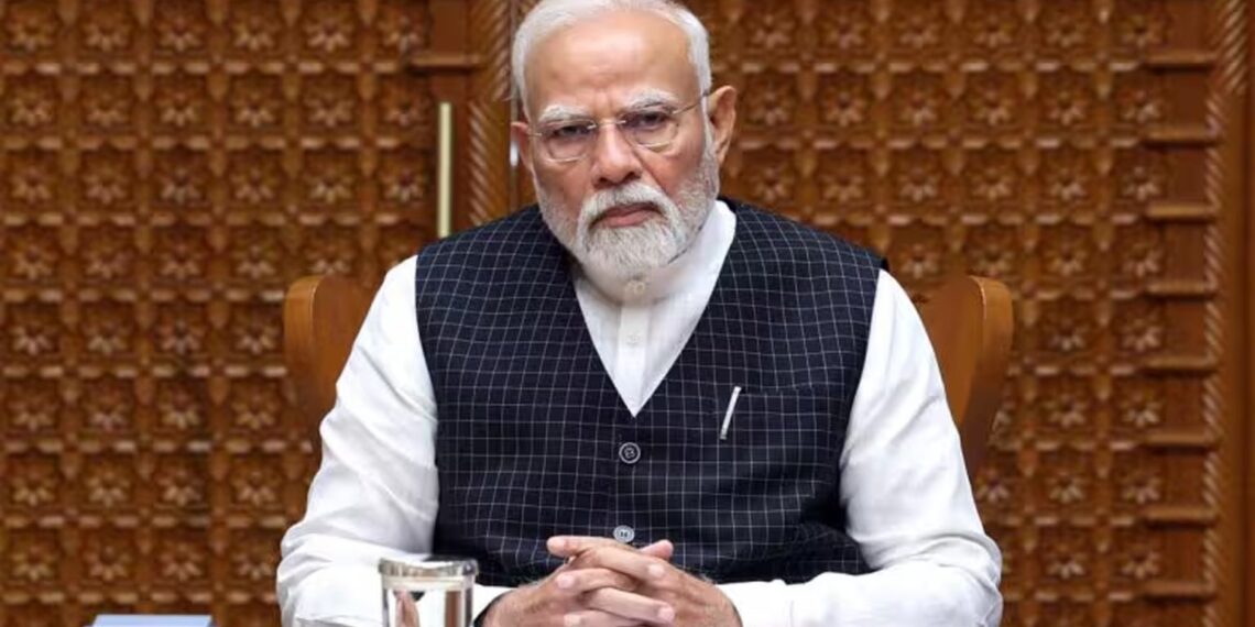 وزیر اعظم مودی کی اعلی مسلح افواج کی قیادت کے ساتھ میٹنگ راج ناتھ اور ڈوبھال بھی شریک