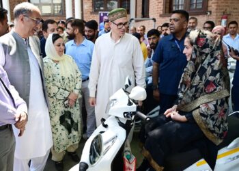 ’محفوظ امر ناتھ یاترا کو یقینی بنائیں گے ‘