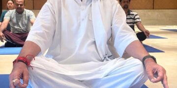 سنہا کی۱۱ویں بین الاقوامی یوگا ڈے کی تقریب میں شرکت