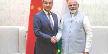 وزیر اعظم سے چینی وزیر خارجہ کی ملاقات/دونوں ممالک کے درمیان تعلقات کو دوبارہ تعمیر کرنے کے قابل بنائیں گے ’ہند چین تعلقات علاقائی و عالمی امن کیلئے اہم